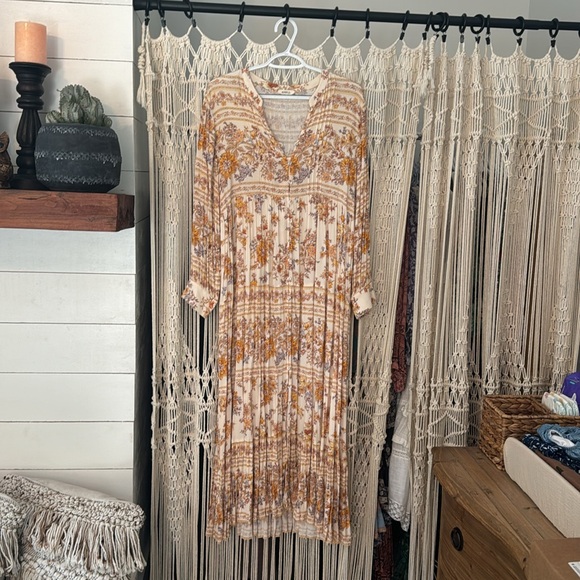 Sold - Picture 7 of 10